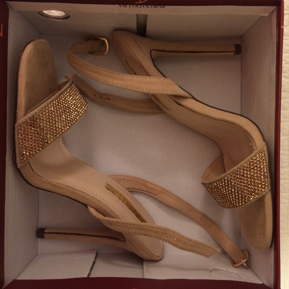 Nude Heels (Never Worn)